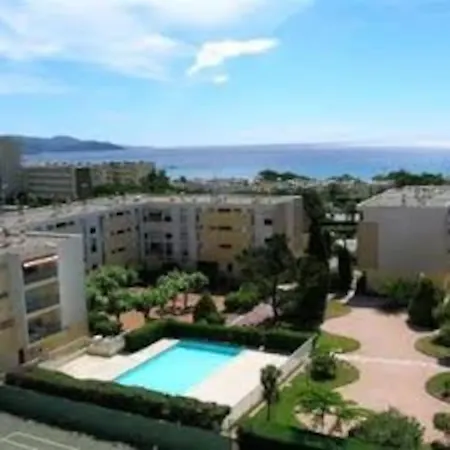 T3 Classé 3 * Vue Parking 100 M Plage/ville Le Lavandou