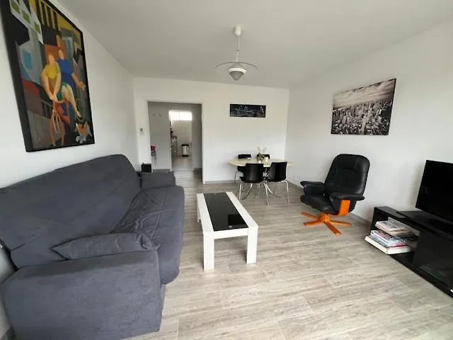 Apartmán T3 Classe 3 * Vue Parking 100 M Plage/ville Le Lavandou