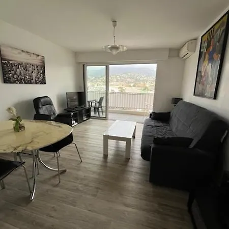 Apartment T3 Classe 3 * Vue Parking 100 M Plage/ville Le Lavandou