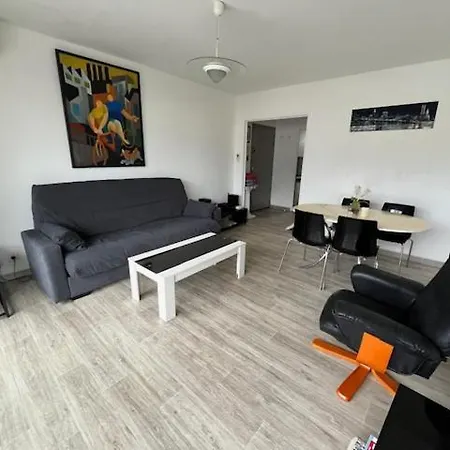 T3 Classé 3 * Vue Parking 100 M Plage/ville Appartement *