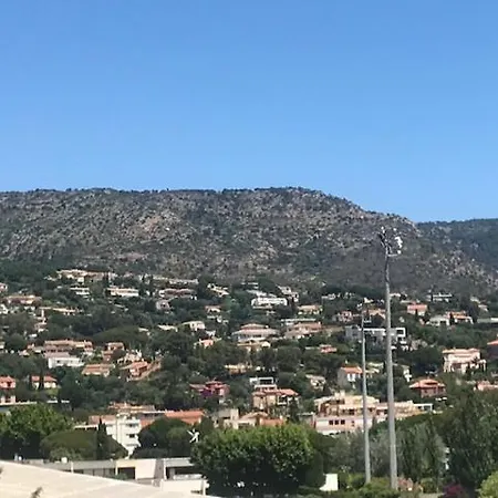 Appartement T3 Classé 3 * Vue Parking 100 M Plage/ville Le Lavandou