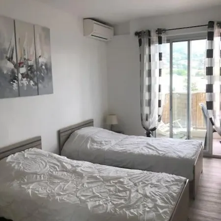 T3 Classé 3 * Vue Parking 100 M Plage/ville