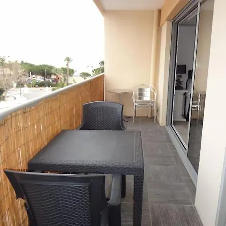 Apartman T3 Classe 3 * Vue Parking 100 M Plage/ville Le Lavandou