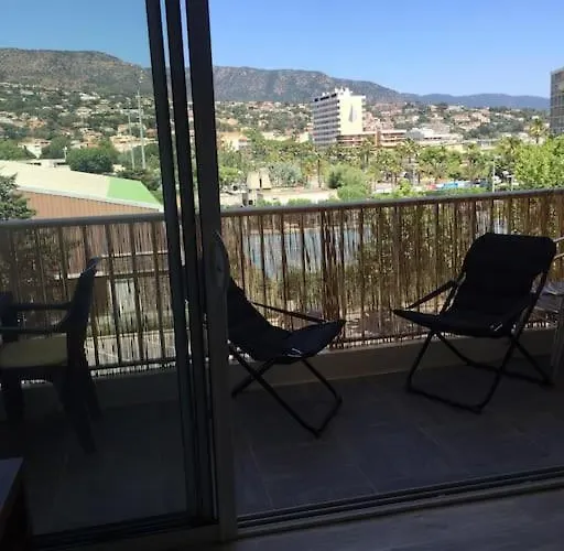 T3 Classe 3 * Vue Parking 100 M Plage/ville Le Lavandou