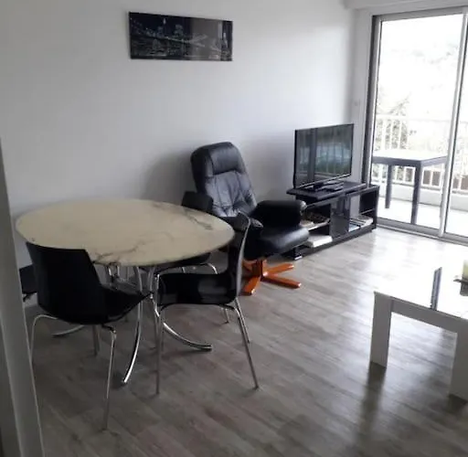 T3 Classe 3 * Vue Parking 100 M Plage/ville *