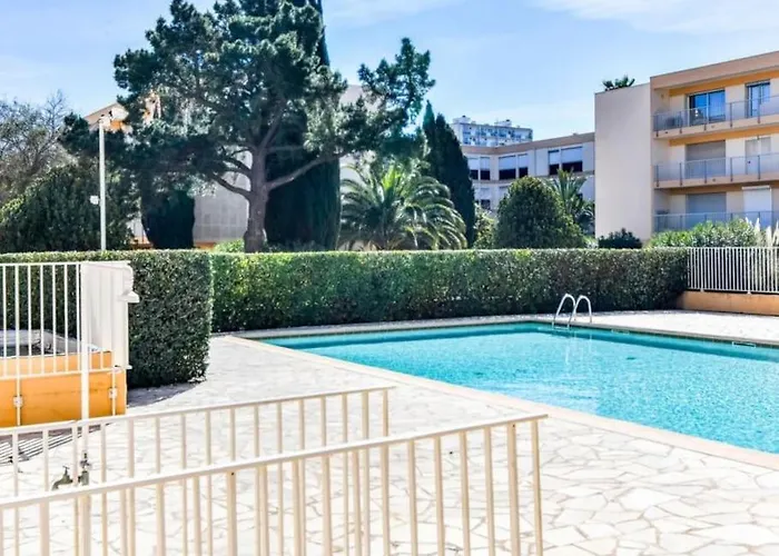 T3 Classe 3 * Vue Parking 100 M Plage/ville *